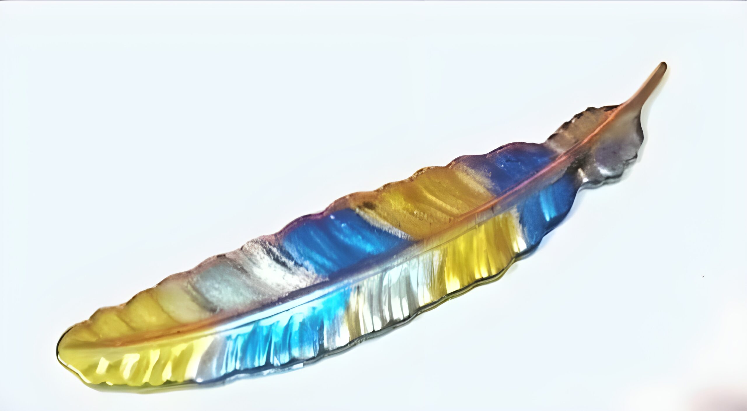 Metallic Feather Stylized Resin