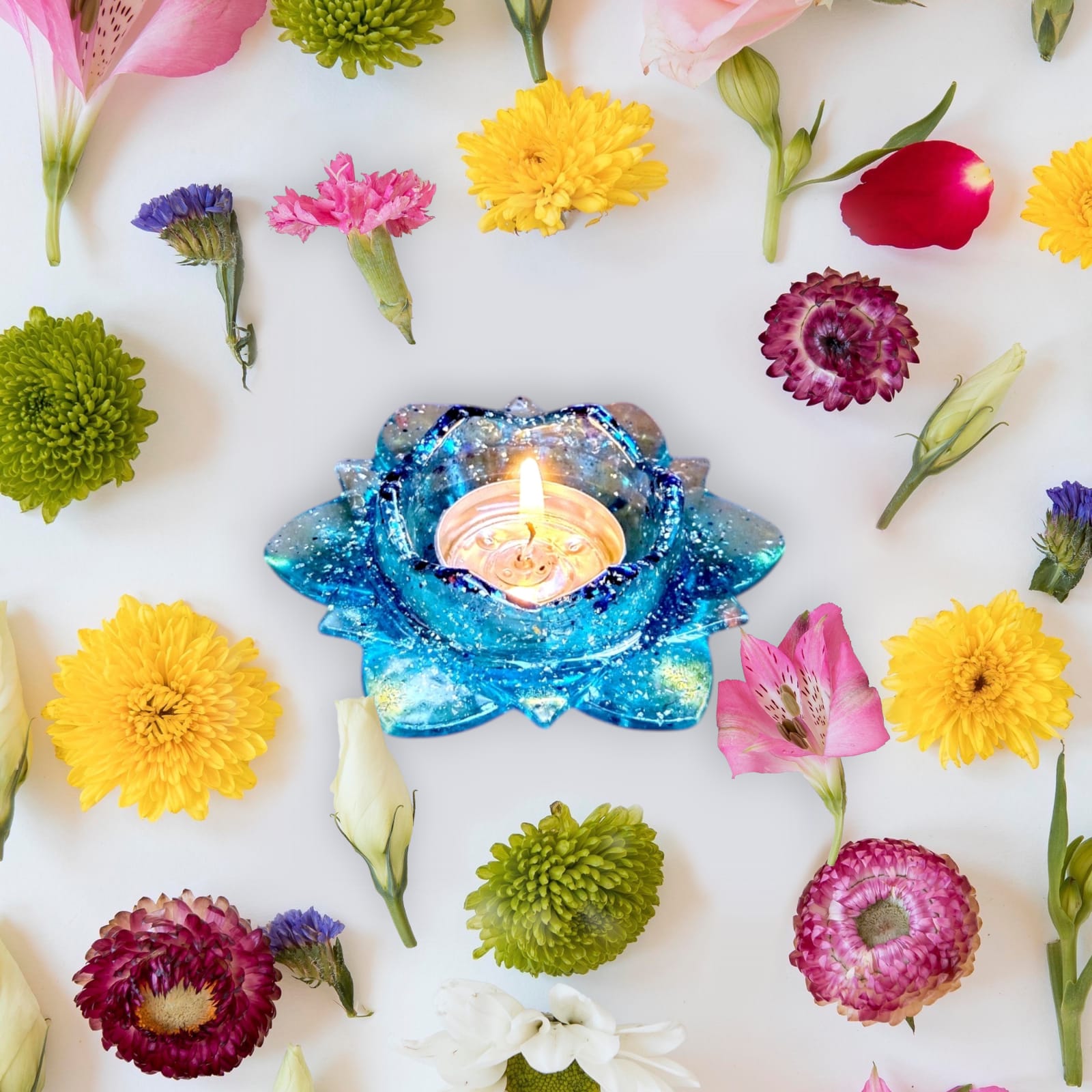 Handcrafted Blue Lotus Resin Candle Holder – Elegant Tealight Decor - Image 3